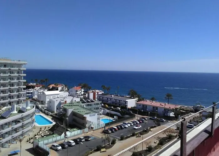 Las Arenas - Apartamento Moderno Con Vistas Al Mar Y Wifi Veloz De Fibra Optica דירה