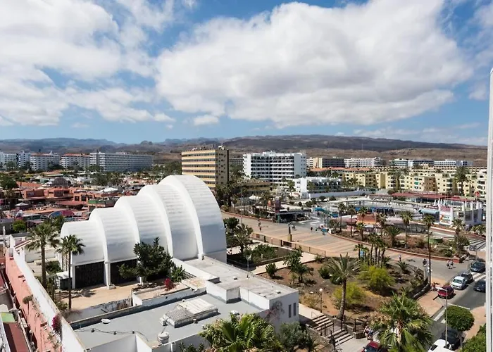 דירה Las Arenas - Apartamento Moderno Con Vistas Al Mar Y Wifi Veloz De Fibra Optica