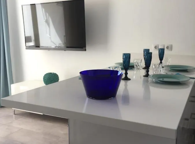 Las Arenas - Apartamento Moderno Con Vistas Al Mar Y Wifi Veloz De Fibra Optica * بلايا ديل إنغلز