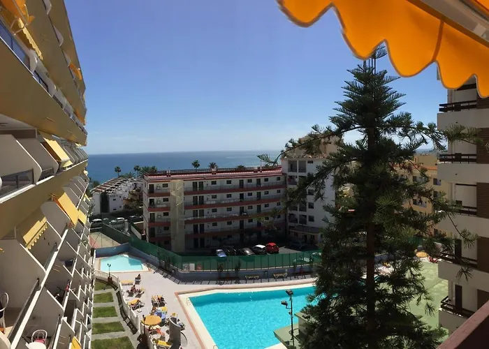 Las Arenas - Apartamento Moderno Con Vistas Al Mar Y Wifi Veloz De Fibra Optica شقة بلايا ديل إنغلز