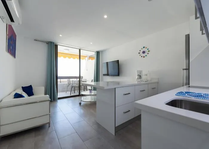 Modern With Sea Views And Fast Fiber Wifi * Playa del Ingles (Gran Canaria)