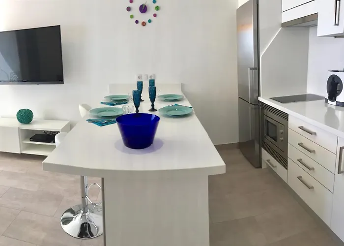 Apartment Modern With Sea Views And Fast Fiber Wifi *